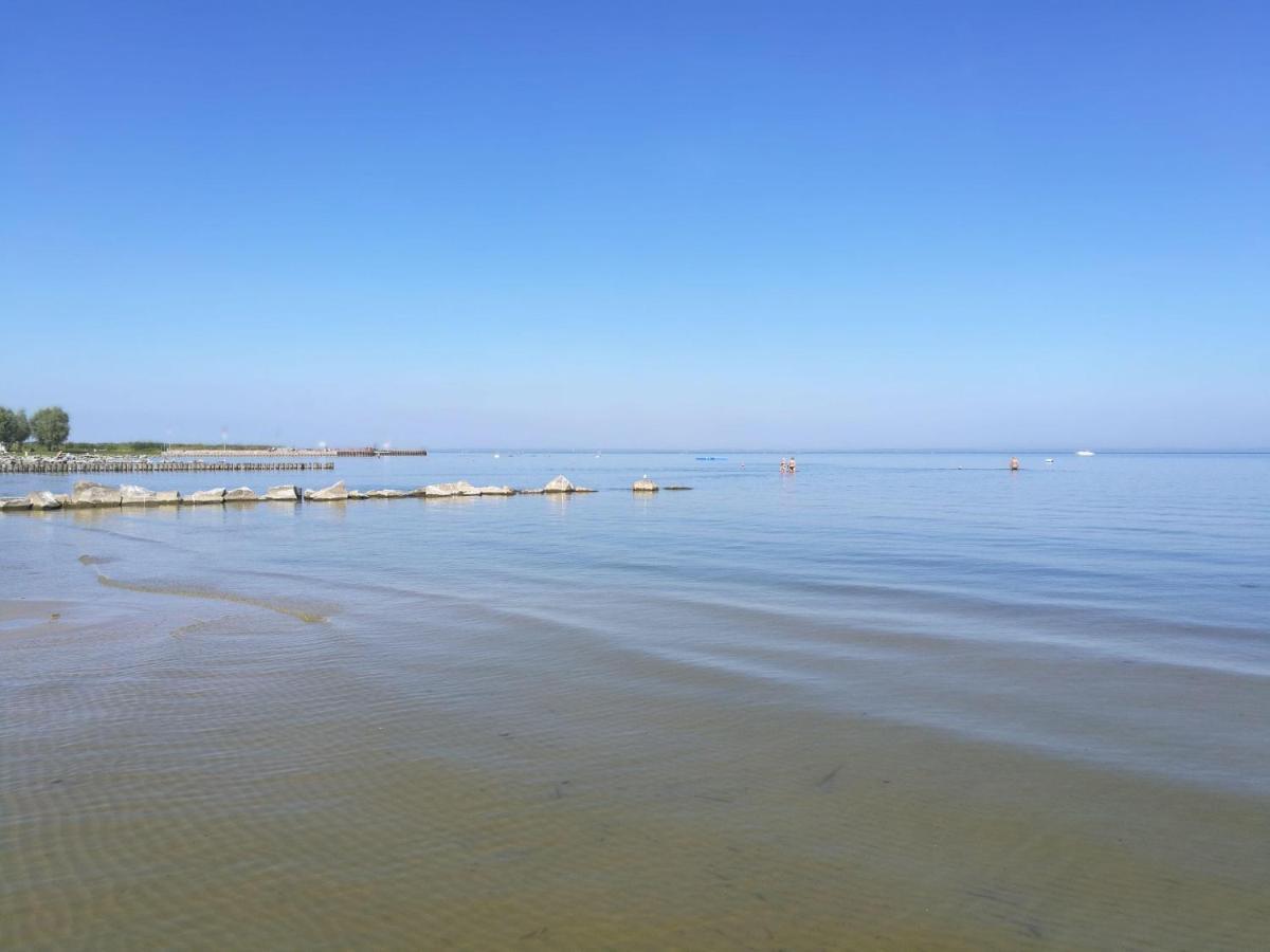 Fewo-Fuer-2-Pers-Hafenblick-2-Ueckermuende-Stettiner-Haff-Ostsee-Direkt-Yachthafen Apartment Exterior photo